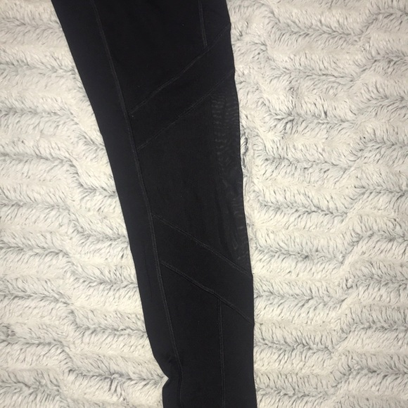 Victorias Secret Pink Ultimate legging - Picture 2 of 4